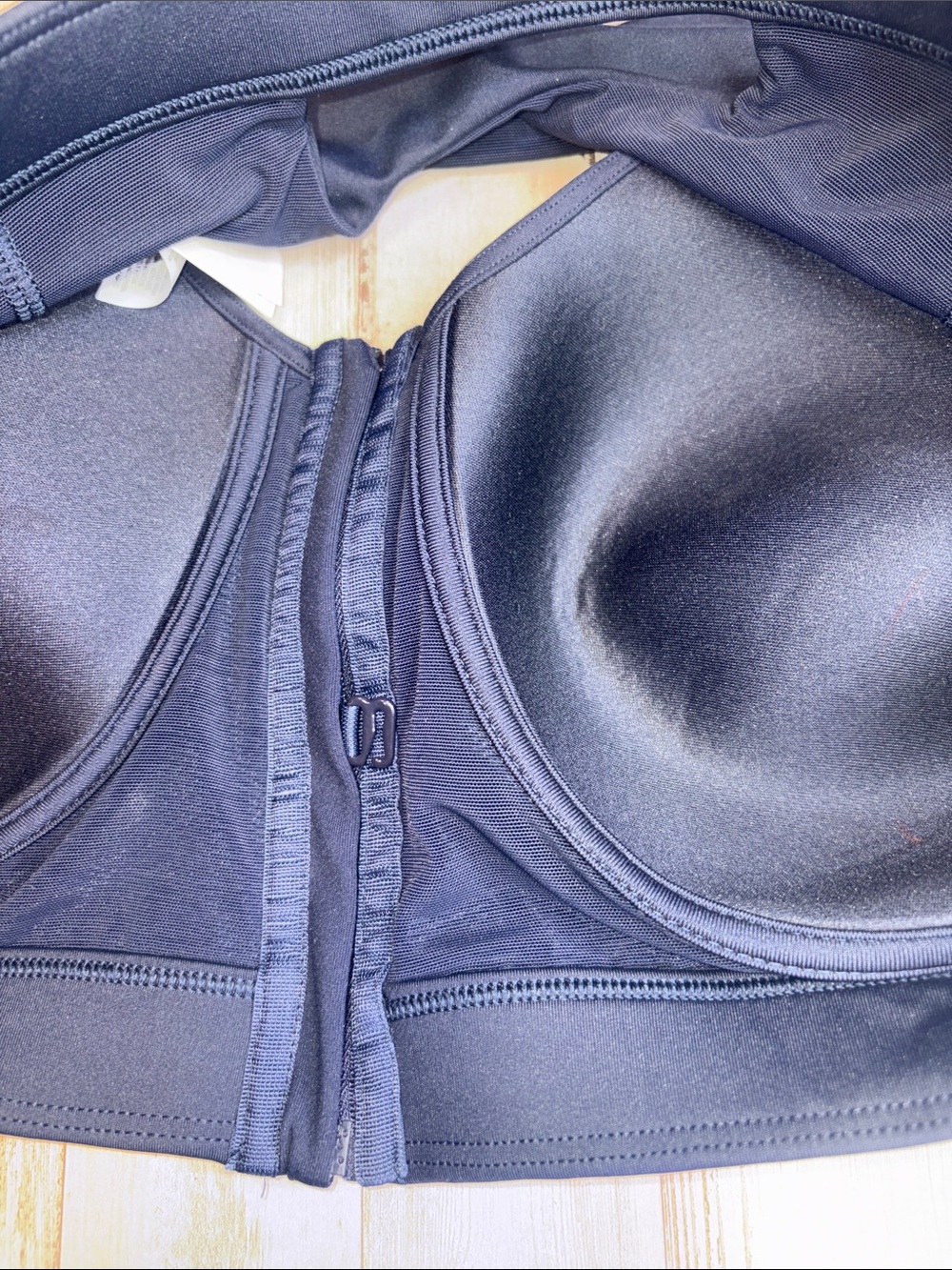 Old Navy Active Go Dry Front-Zip Sports Bra - Navy Blue 38DD - Picture 12 of 13